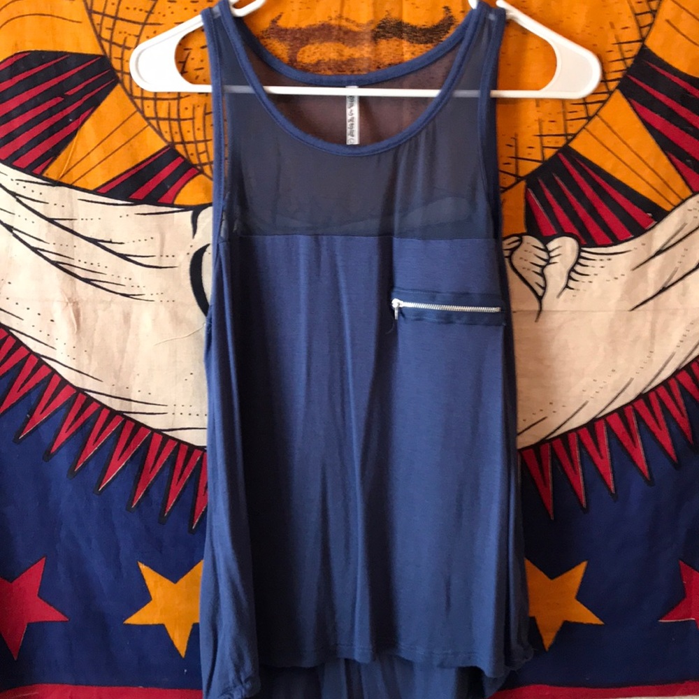 Gorgeous flowy blue top